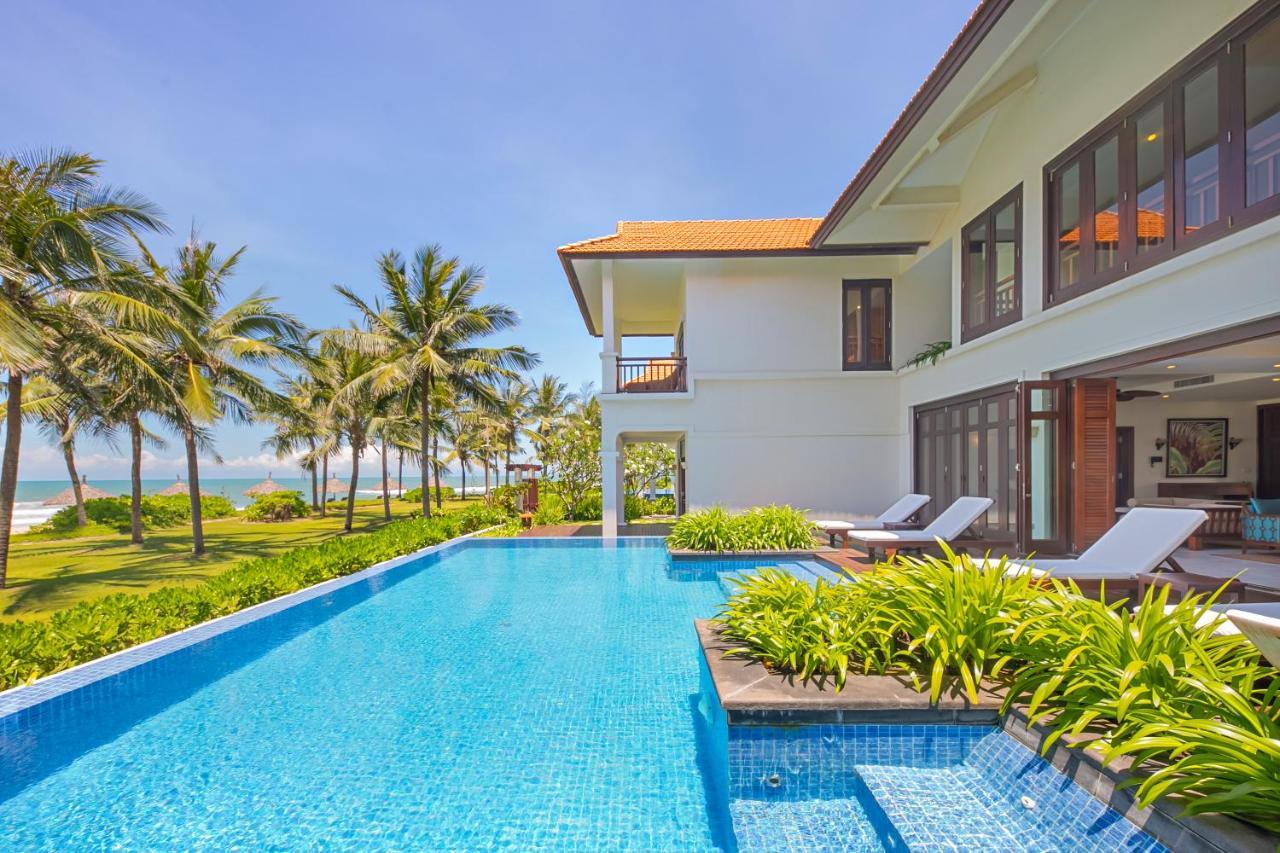 Abogo Resort Villa Beachfront City Center Danang Exterior photo